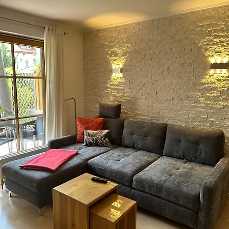 Boutiqueferienwohnung Schnapshaeusel アパート オーベルストドルフ